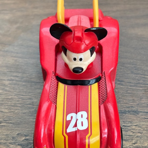 Disney Junior MICKEY MOUSES ROASTER Racer DIECAST Car Toy #28 Red Just Play - Picture 6 of 9